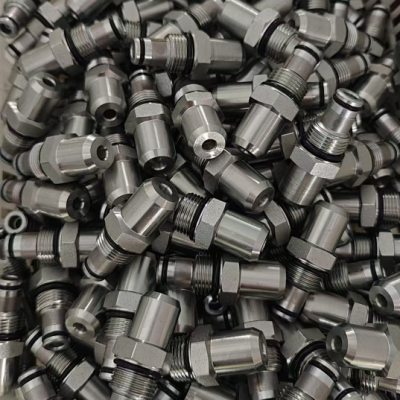 Manual Hydraulic Cartridge Type Directional Control Valve 250 Bar for Industrial Machinery photo-4
