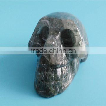 Good Carved Natural Quartz Crystal Skull for Decoration