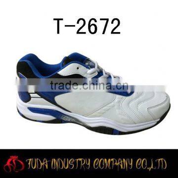 new style fashion tennis shoe