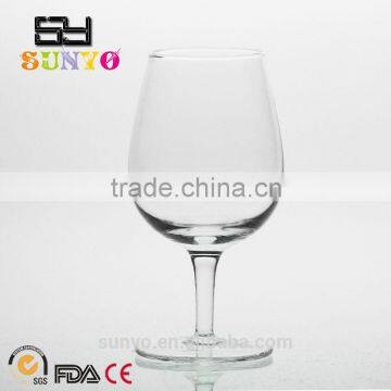 Small wine glass with short stem for train/airline