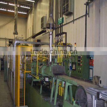 Quenching and tempering furnace, mesh belt quench and tempering furnace