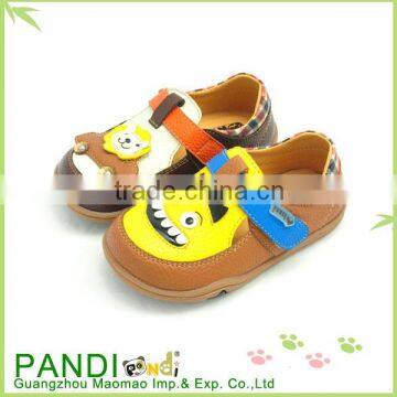 New design popular favorite kids boat shoes