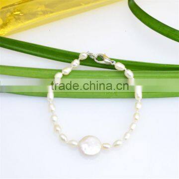 Most popular workable price multi strand different sizes pearl bracelet