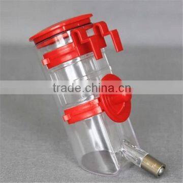 red plastic water drinker cups for dog hang in the cage