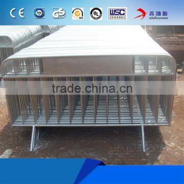 Factory Cheap Price Traffic Barrier / Concrete Barrier / Concert Crowd Control Barrier for Sale photo-2