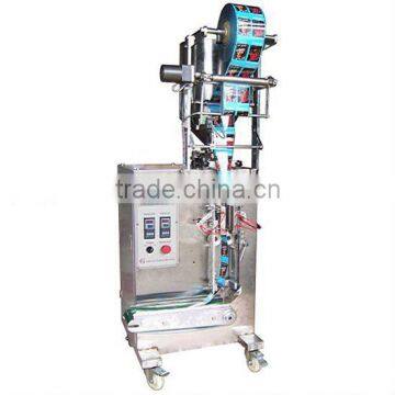 Plastic bag liquid filling machine