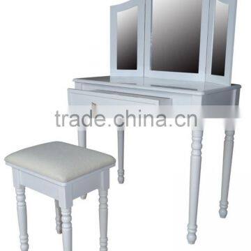 Triple Mirror Dressing Table With Stool photo-2