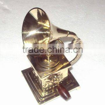 Old style gramophone trophy, gramophone souvenir, corporate gift, gramophone trophy, custom design gift, decorative trophy