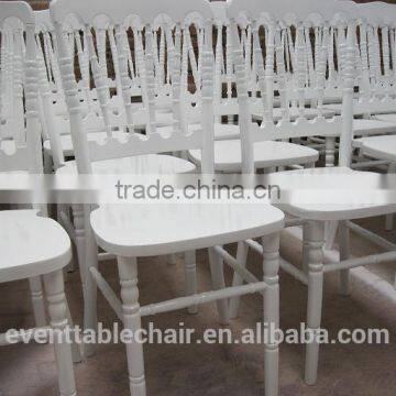 White Wooden Napoleon Banquet Chair With Cushion Pad photo-5