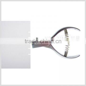 Kearing Economical Pattern Notcher for Sew Tailors Handicraft 1/4'' * 1/16'' Holes photo-4