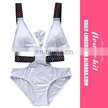 2017 Latest Design Cut Out High Waisted Bikini Set - White