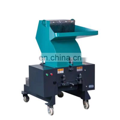 Plastic bottle crusher