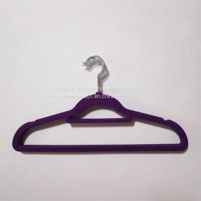 Amazon hot sell sustainable velvet hanger garment usage non-slip flocking hangers soft space saving rack