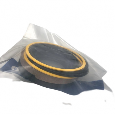 VOLVO arm cylinder repair kit 14577802/EW145B