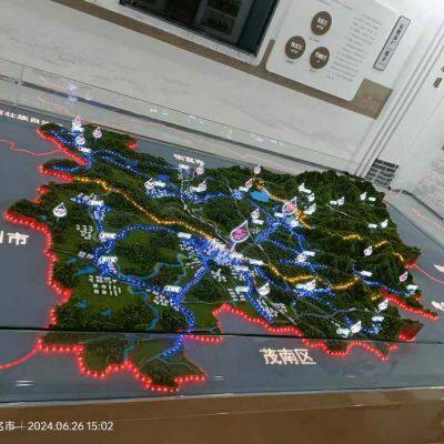 Manufacturer of Terrain and Landform Sand Table Models