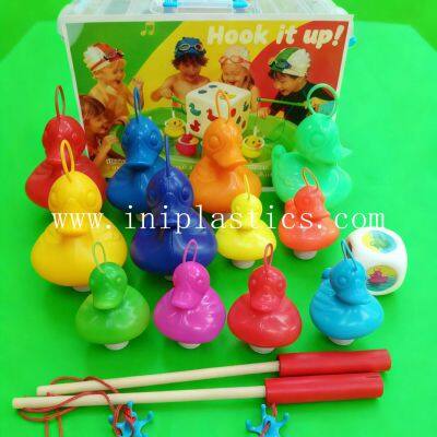 Мы производим рыболовные уточек с петлей на голове