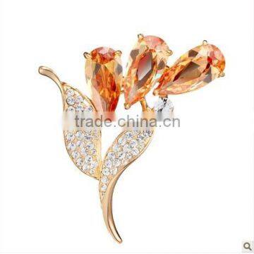 Amazing Design Crystal Flower Brooch as valentine's day gift