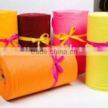 Nonwoven soft fabric