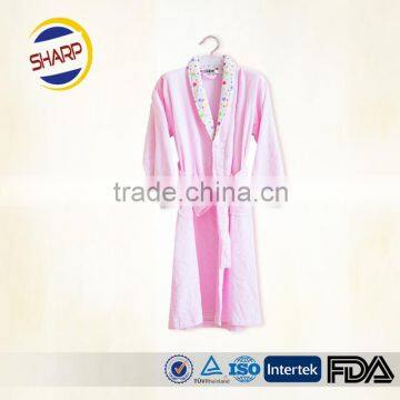 Wholesale Popular hotel bathrobe /cheap bathrobe