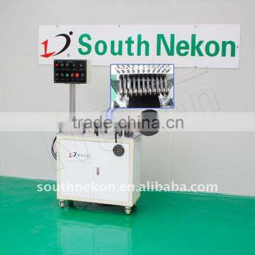 Automatic hook and loop slitting machine