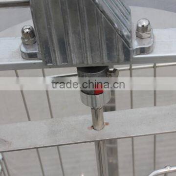 Two Frames Manual Transparent Plastic Honey Extractor Quality Choice photo-3