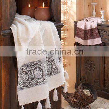 Bamboo Hand Towel - Hand Applique