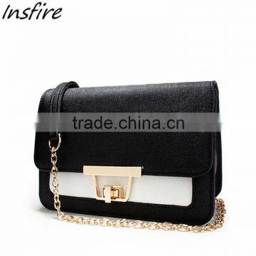 Guangzhou OEM clutch bag wit rivet fashion style lady gold chain long handle shoulder bag