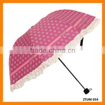 Convenience Lace Polka Dot Print Triple Fold Umbrella