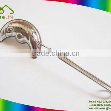 New Popular Moon Shaped Tea Strainer, Stainless Tea Infuser Wtih Wire Handle