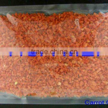Dehydrated carrot granules