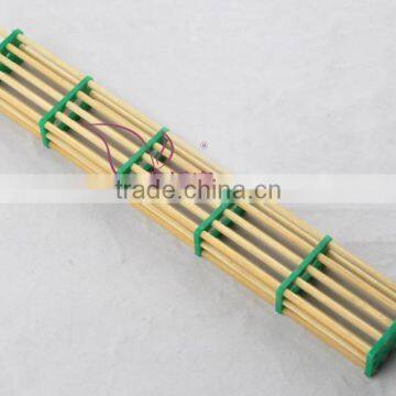 Wooden Queen Cage / Bamboo Queen Cage