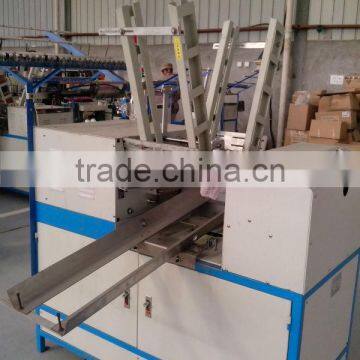 Automatic yarn bobbin machine for rope braiding