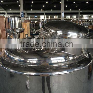 Stainless Steel Storage Tank With Manhole and Excellent Leakproofness photo-5
