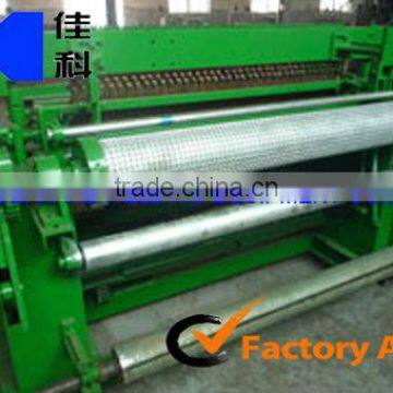 Automatic electric welded wire mesh machine