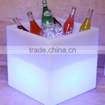 Beautiful Color Changing Led Square Flower Pot for Party, Home Decoration photo-2