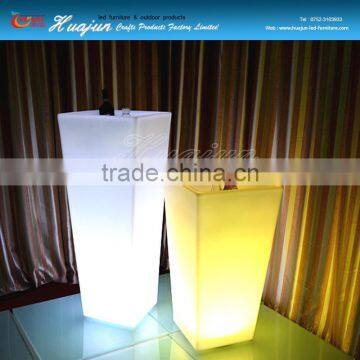 Illuminated Plastic Led Flower Pot for Infoor and Outdoor Use photo-4