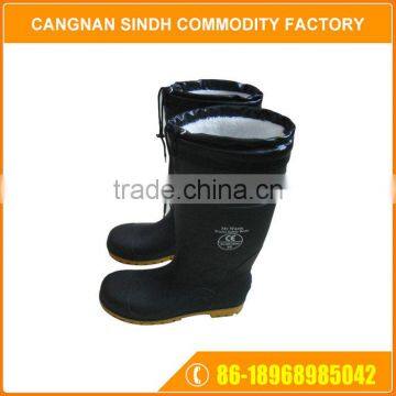 Comfortable Black PVC Heat Protection Chemical Groundwork Safety Boots