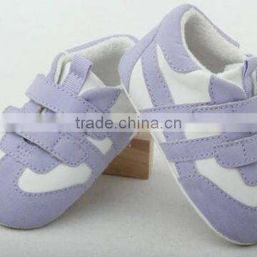 Wholesale Breathable Purple Soccer Shoes for Babies photo-4