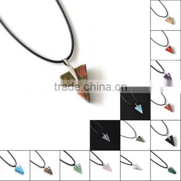 Semi Precious Gemstone Triangle Pendant from China Supplier