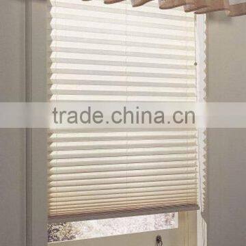 Electric blinds with pleat fabric