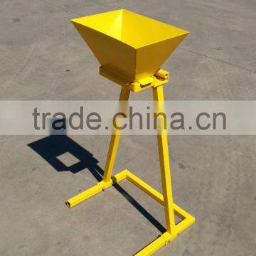 Simple Sand Bag Filler in yellow