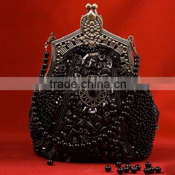 LS-011Wholesale Fashion Pearl Beaded Elegant Cosmetic Bag photo-3