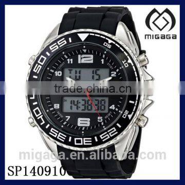 Fashion American popular Sport Men's Black Rubber Strap Watch*Black rubber strap sporty watch for men quartz movement