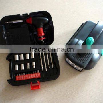 24pcs tool sets with flashlight