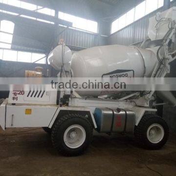 China 2016 Famous Type Small Concrete Mixer With Self Loading Function photo-6
