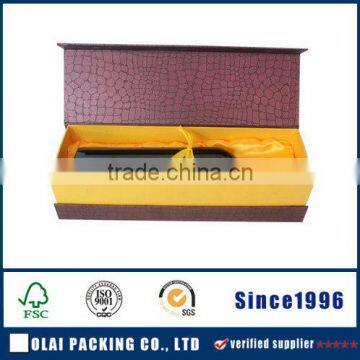 luxury high quality paper wine package with gold stamping