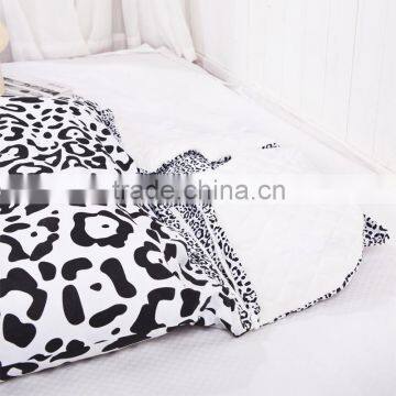 Infant kids anti kicking sleeping bag quilt for four seasons 100% cotton fabric and quilt milk cow style