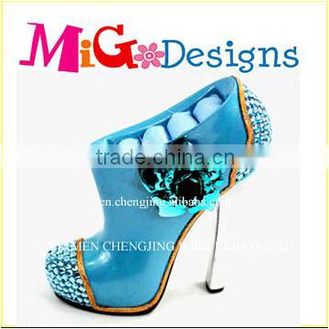 OEM Customized Fabulous Blue Polyresin Shoe Ring Holder