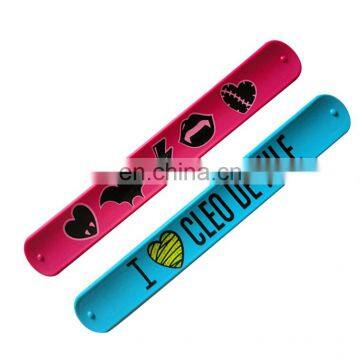 promotion nice quality rubber slap bracelet with metal band