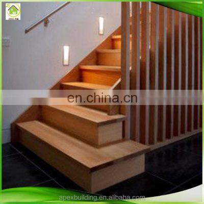 Mahogany hardwood stair handrail with hardwood stair treads